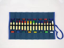 Astuccio per matite roll-up riempito blu, 16 pezzi.