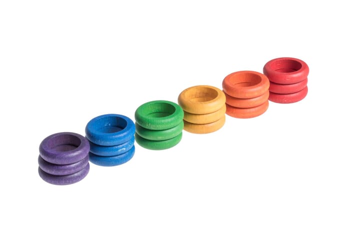 Grapat houten speelgoed 18 ringen, gemengde kleuren