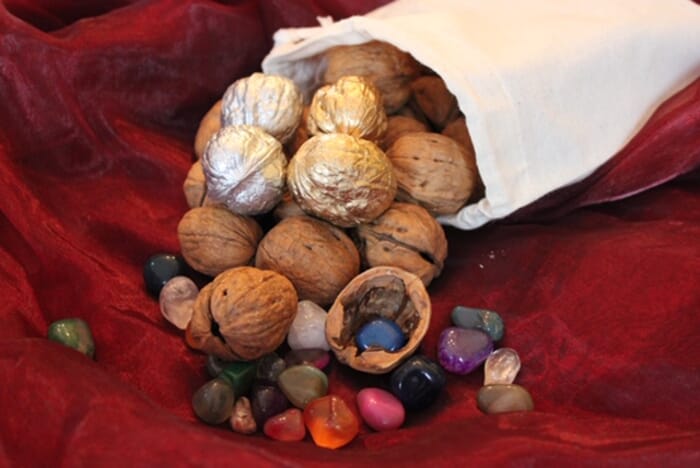 Advent calendar: Surprise nuts